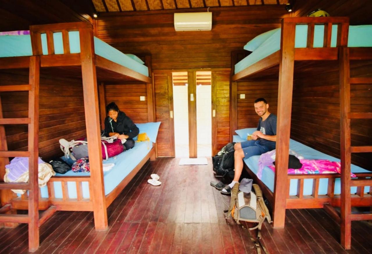 Titi Hostel Nusa Lembongan  Exterior photo